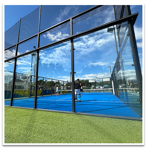 description du terrain 3 de Padel Riviera Mougins